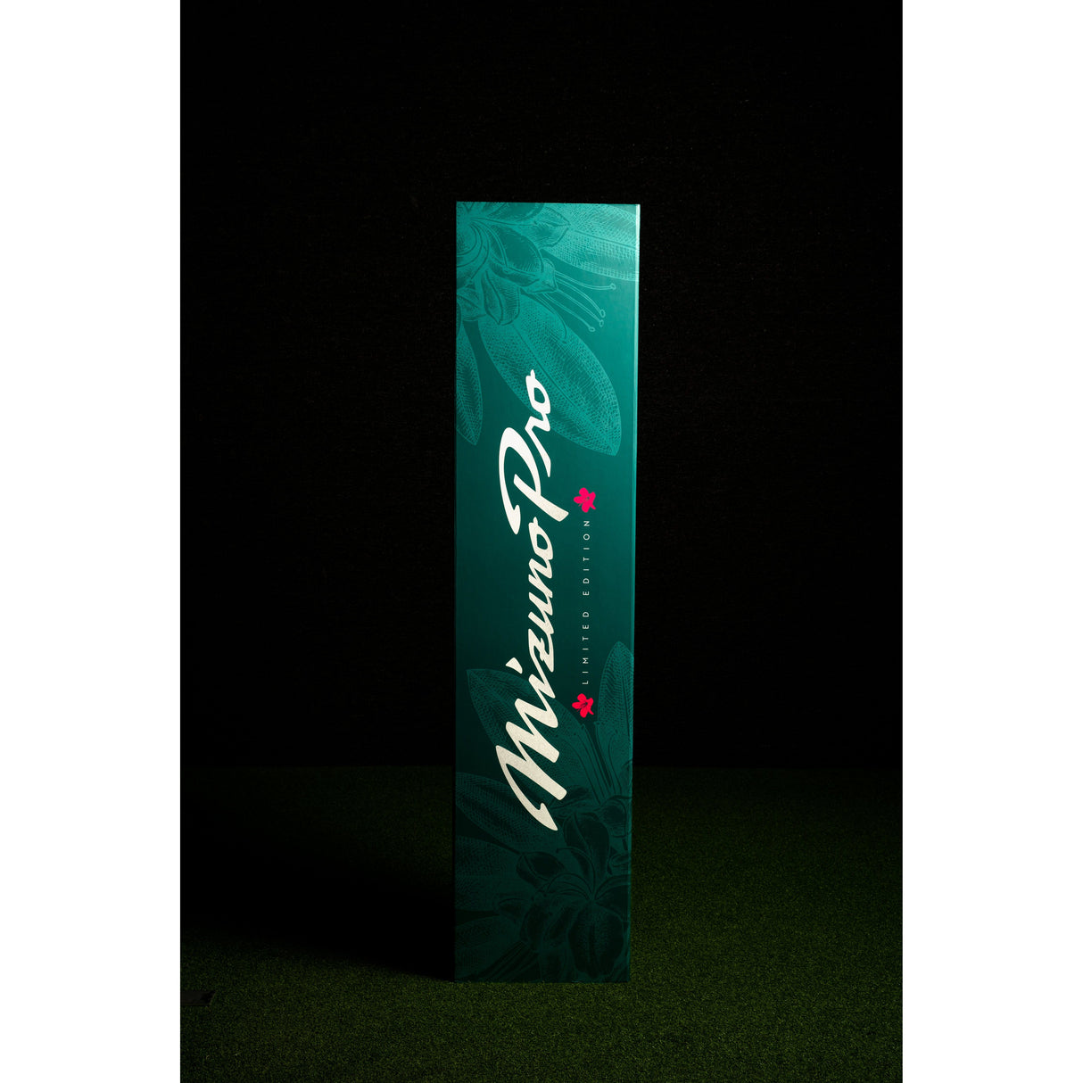 Azalea Edition Mizuno Pro 241 Irons